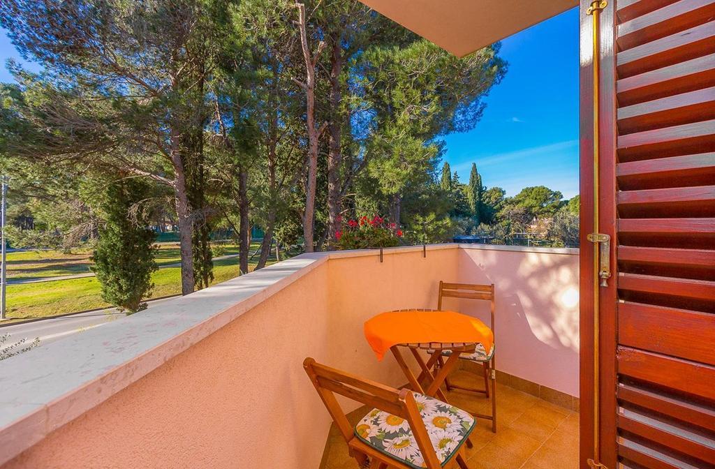 Apartments Valbandon Fažana Extérieur photo