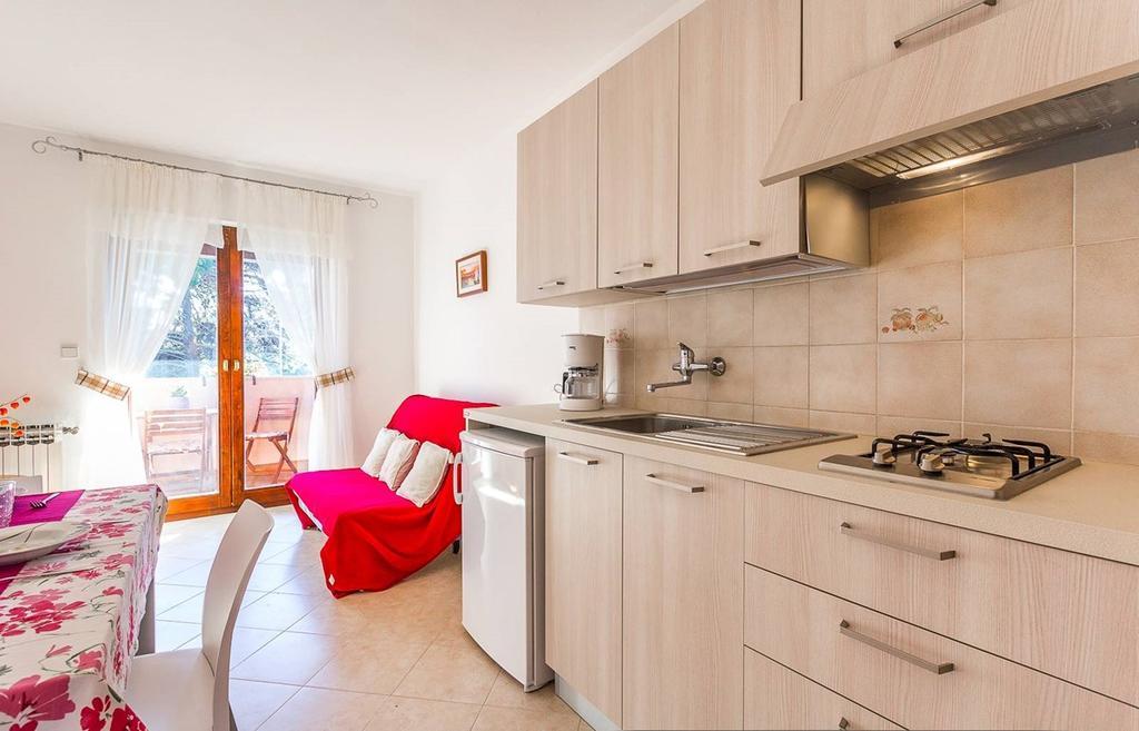 Apartments Valbandon Fažana Extérieur photo