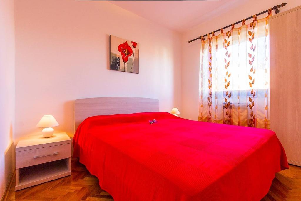 Apartments Valbandon Fažana Extérieur photo