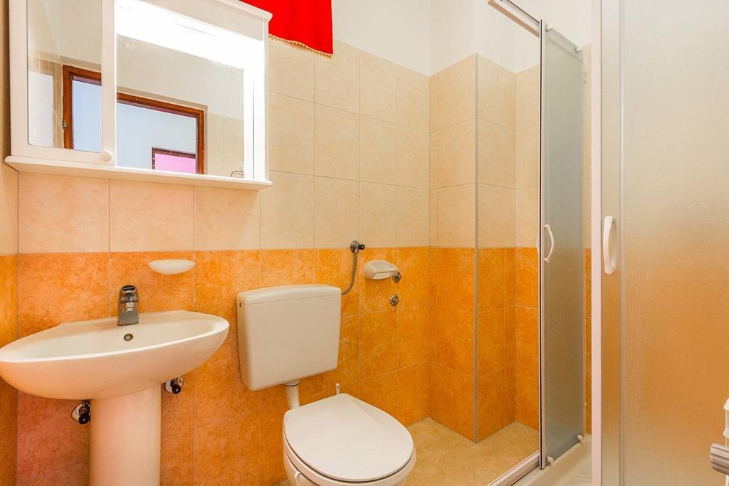 Apartments Valbandon Fažana Extérieur photo